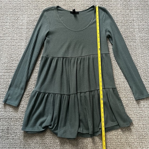 Forever 21 Tiered Waffle Knit Mini Dress Large (fit-Women's Medium) Sage Green - Picture 4 of 5